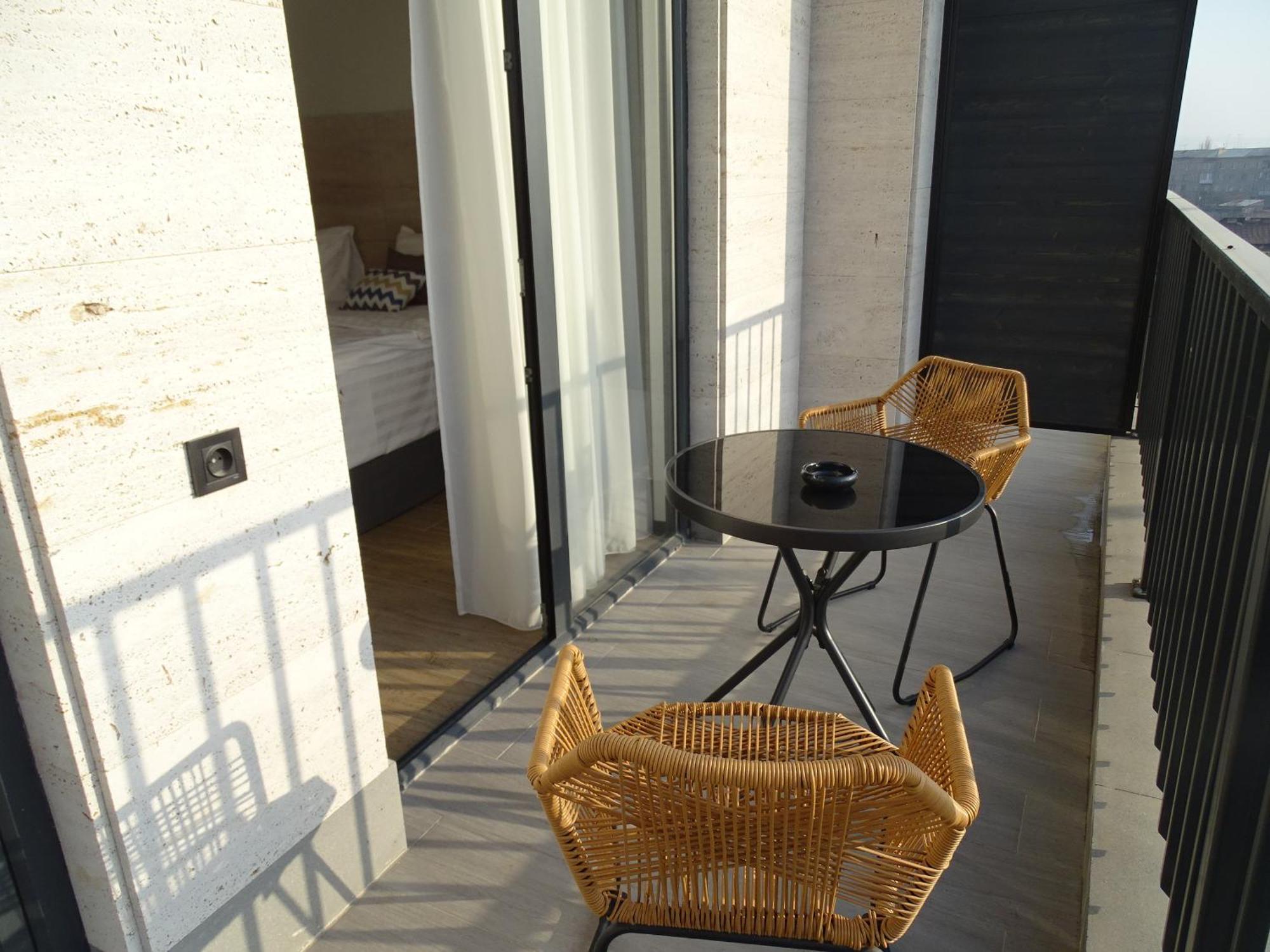 4Guest Hotel Erywań Zewnętrze zdjęcie