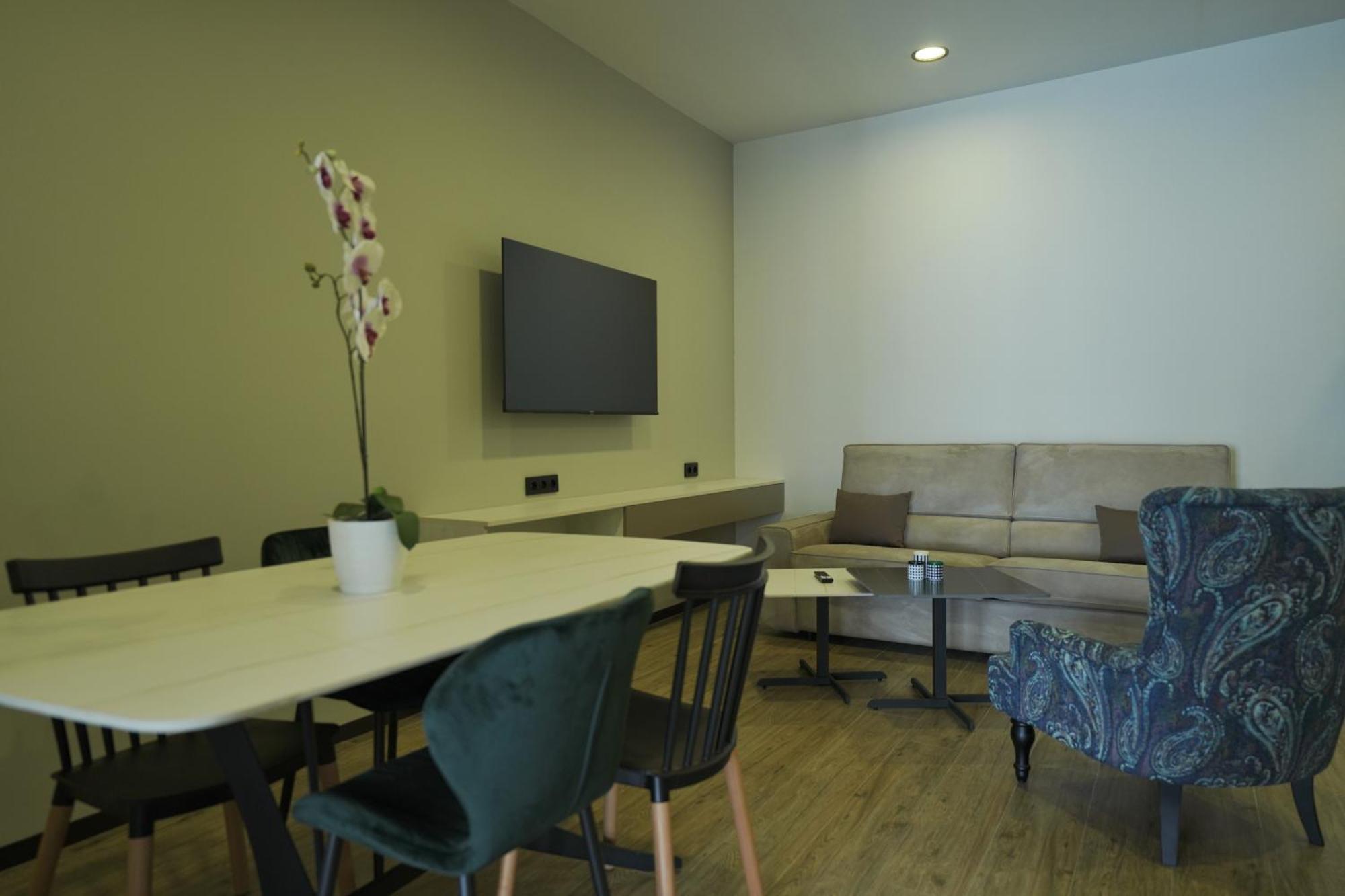 4Guest Hotel Erywań Zewnętrze zdjęcie